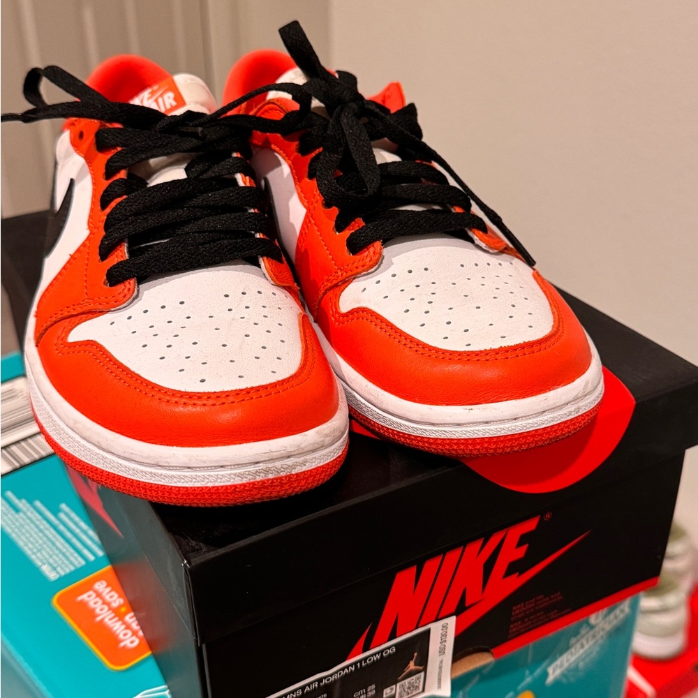 Air Jordan Low